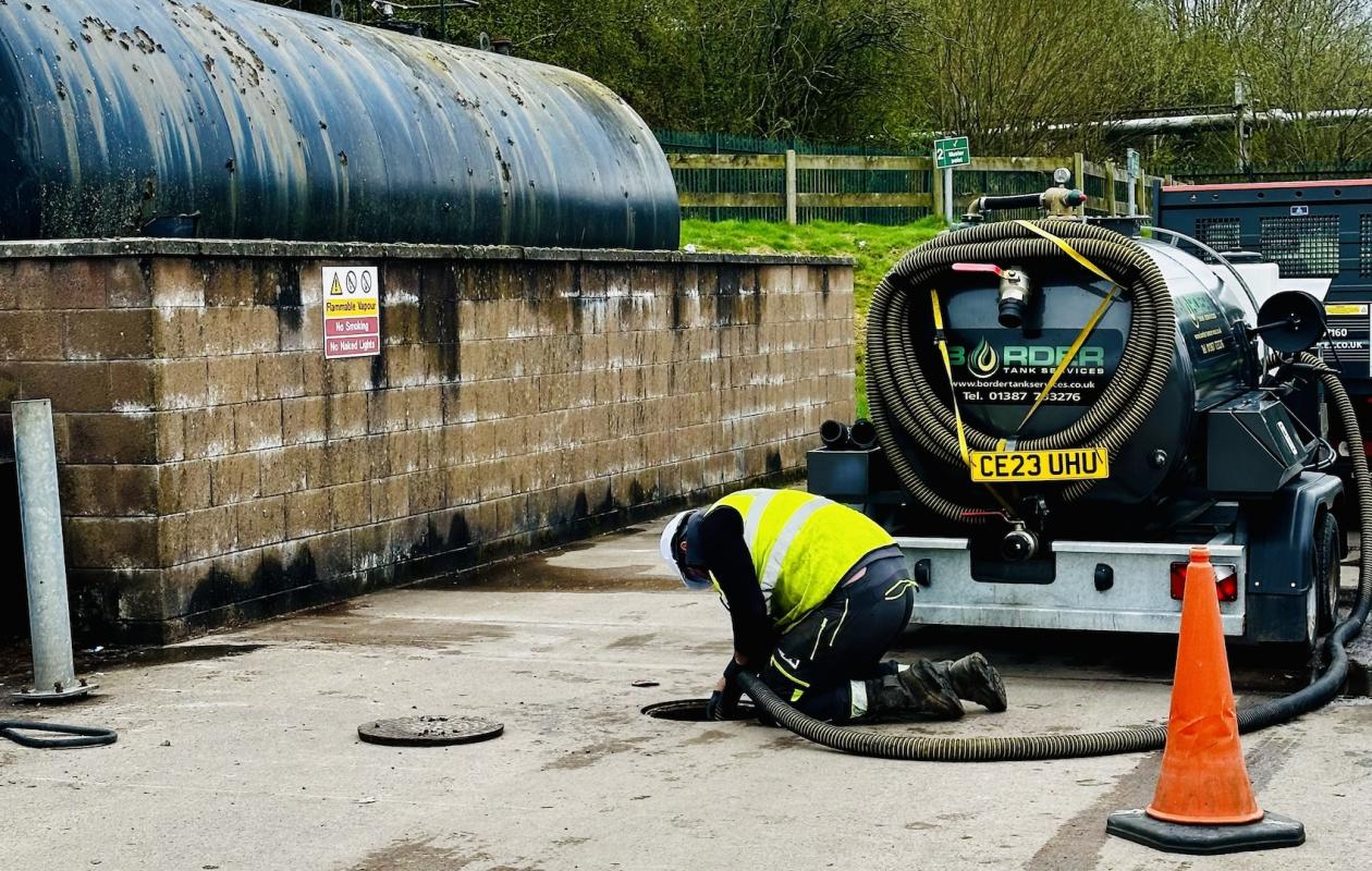 Commercial Tank Cleaning