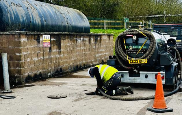 Tank Cleaning