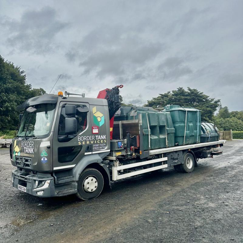 Tank collection wit truck